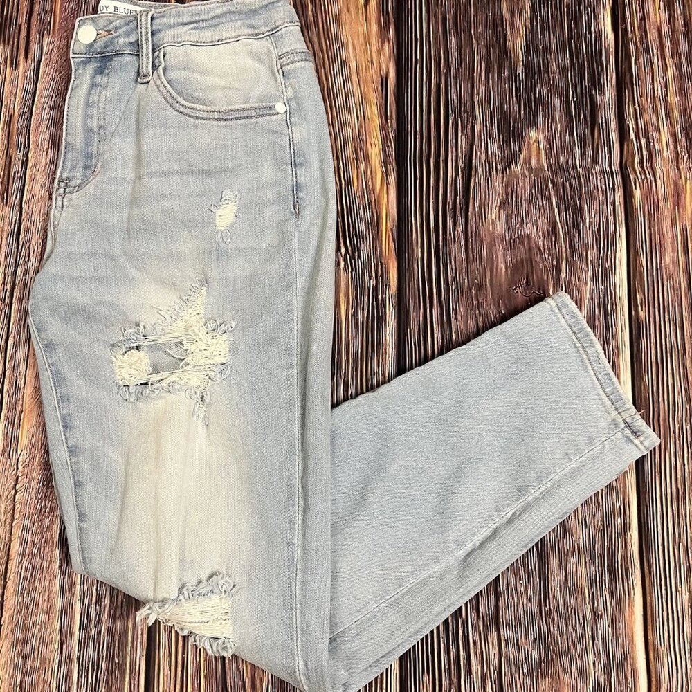 Judy Blue Jeans Womens 7/28 Light Blue Boyfriend Fit Stretch Distressed JB88333